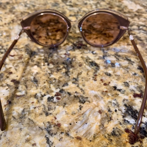 Vogue Elegant Brown Sunglasses main image 7
